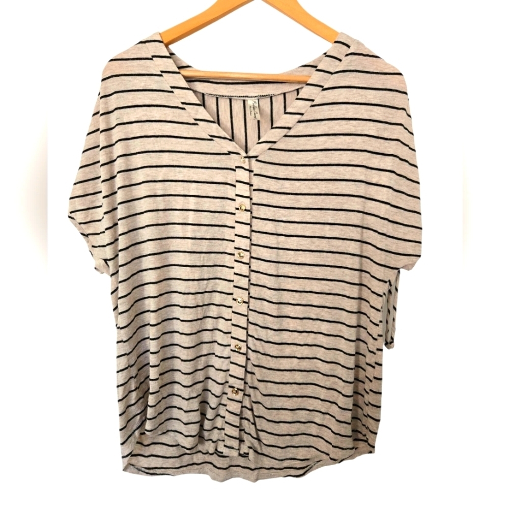 PerSeption Concept Black and White Striped V-Neck Blouse Size XL